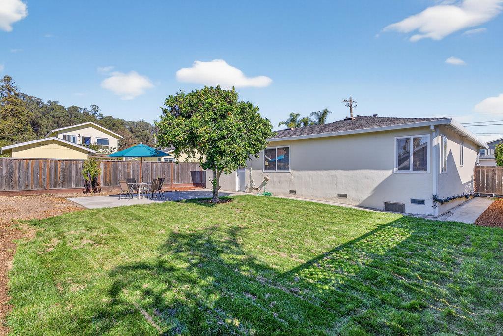 Detail Gallery Image 25 of 32 For 111 Elk St, Santa Cruz,  CA 95065 - 2 Beds | 1 Baths