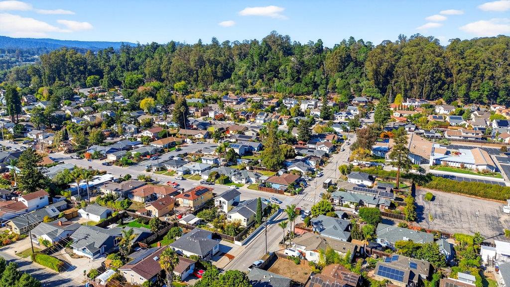 Detail Gallery Image 26 of 32 For 111 Elk St, Santa Cruz,  CA 95065 - 2 Beds | 1 Baths