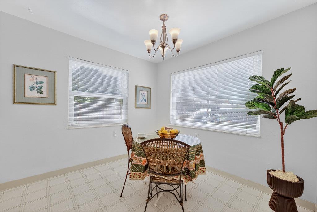 Detail Gallery Image 7 of 32 For 111 Elk St, Santa Cruz,  CA 95065 - 2 Beds | 1 Baths