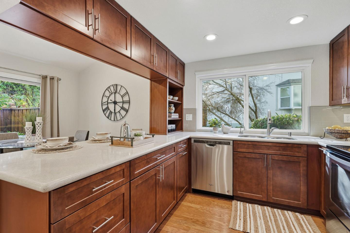 Detail Gallery Image 9 of 40 For 10902 Northfield Sq, Cupertino,  CA 95014 - 2 Beds | 2 Baths