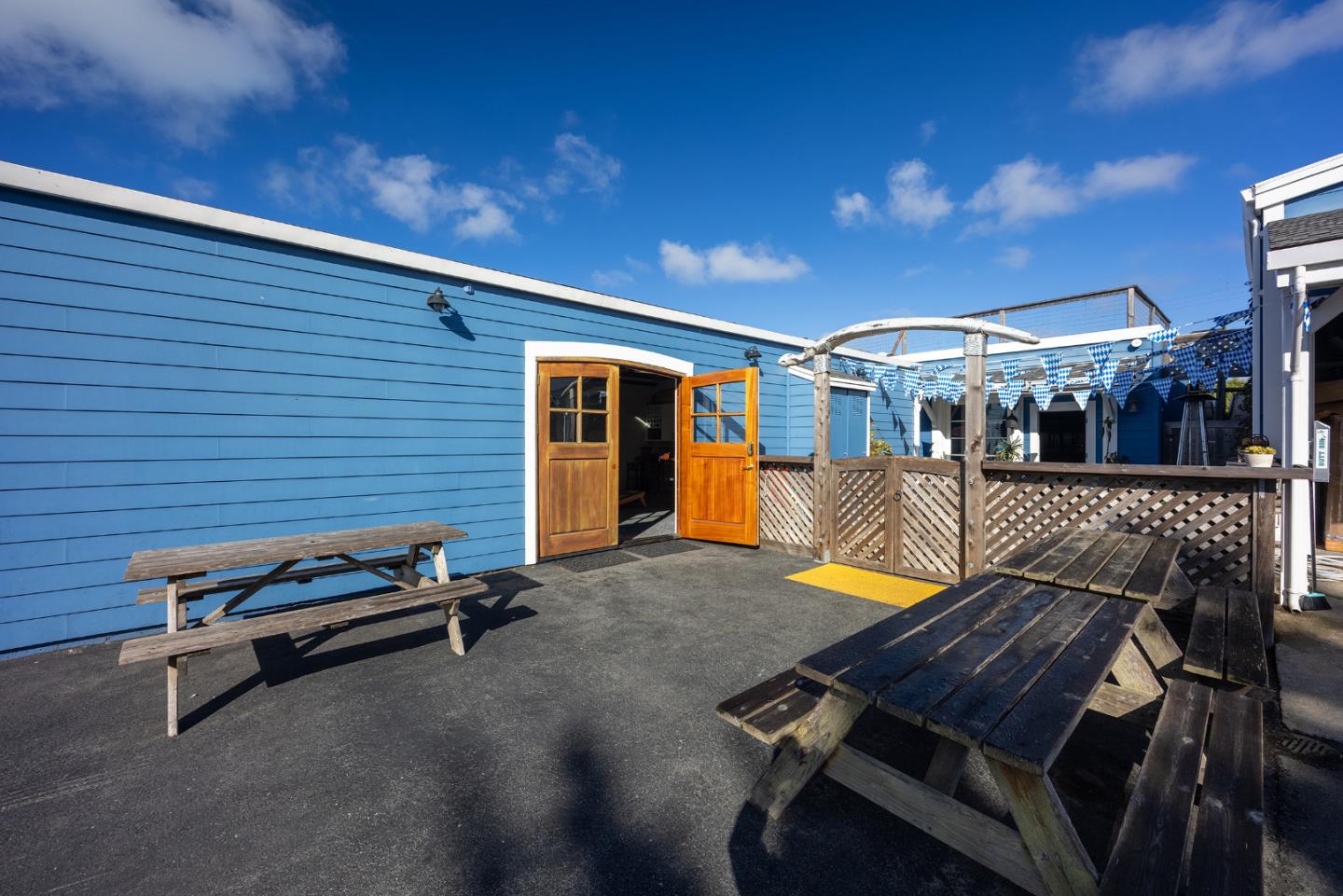 Detail Gallery Image 10 of 17 For 313 Princeton Ave, Half Moon Bay,  CA 94019 - – Beds | – Baths