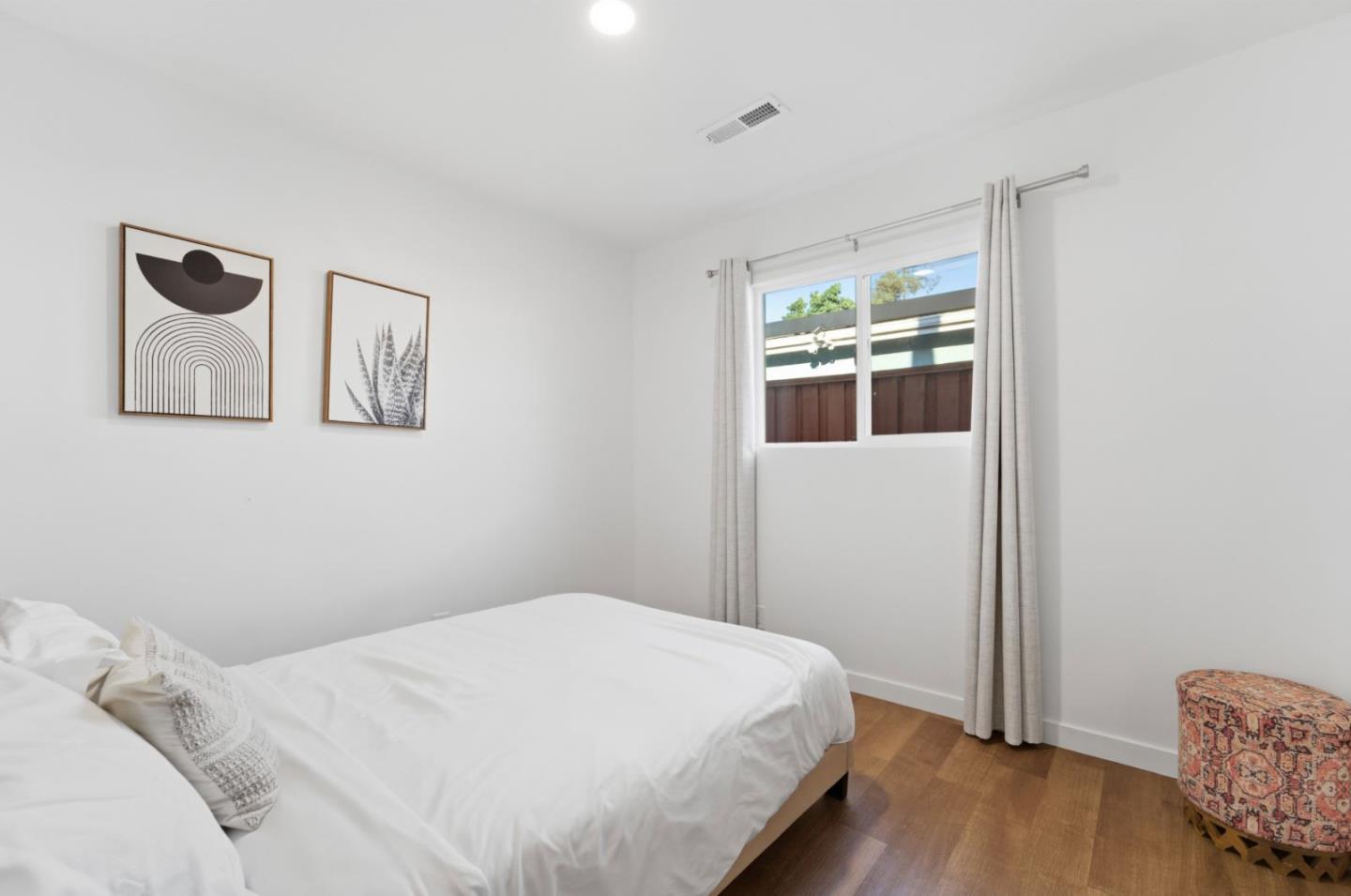 Detail Gallery Image 25 of 39 For 204 Santa Rosa Dr, San Jose,  CA 95111 - 3 Beds | 2 Baths