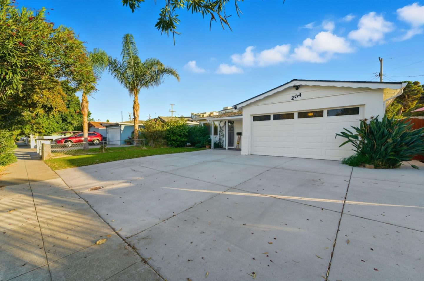 Detail Gallery Image 36 of 39 For 204 Santa Rosa Dr, San Jose,  CA 95111 - 3 Beds | 2 Baths