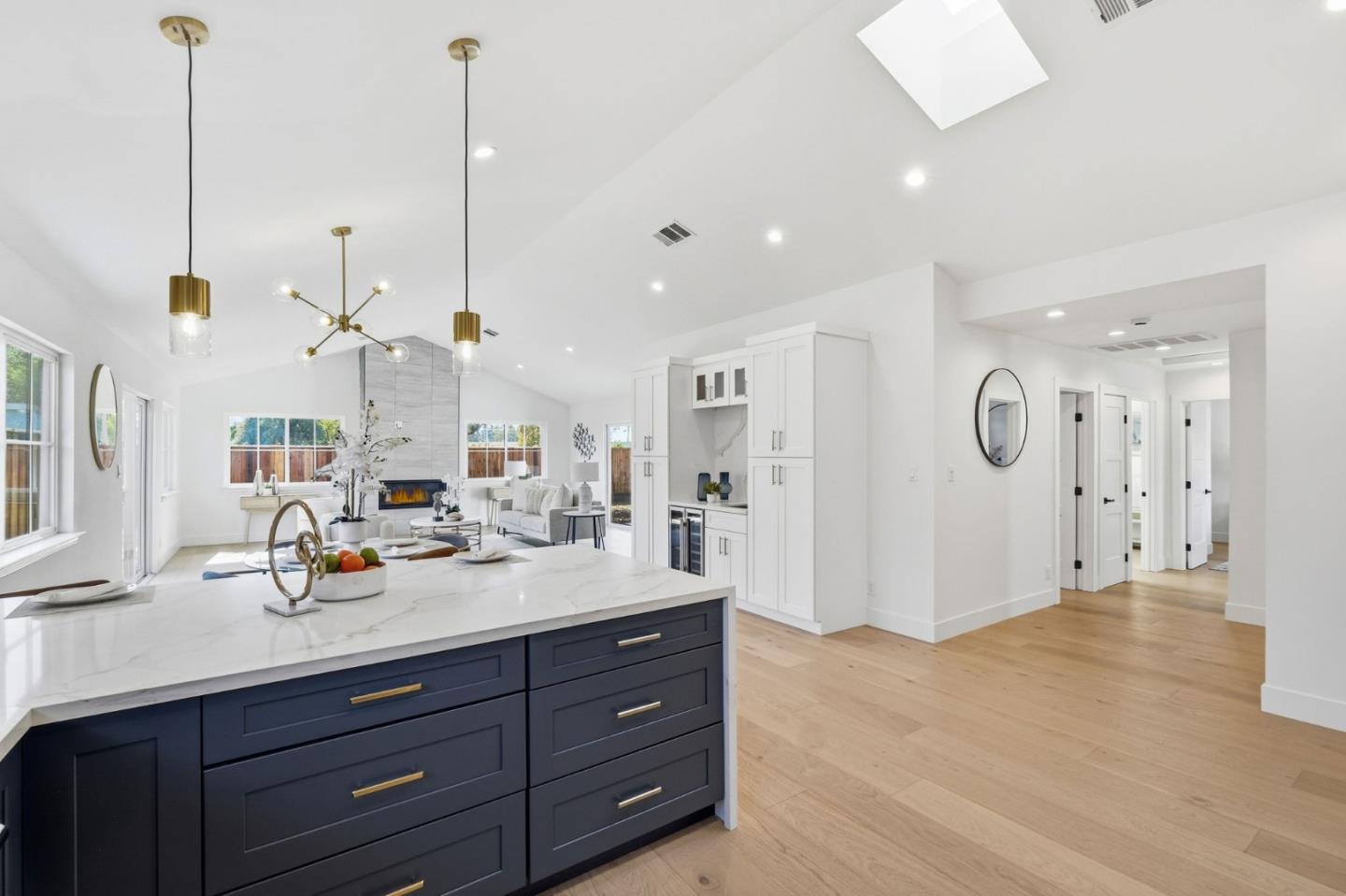 Detail Gallery Image 10 of 36 For 136 Tamarack Dr, Union City,  CA 94587 - 3 Beds | 2 Baths