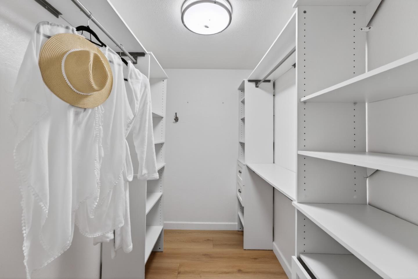 Detail Gallery Image 18 of 26 For 755 14th Ave #216,  Santa Cruz,  CA 95062 - 2 Beds | 1 Baths