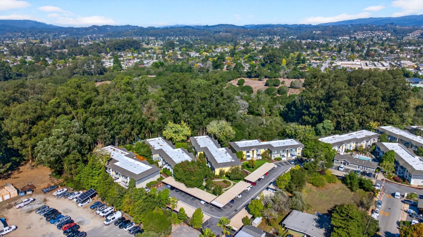 Detail Gallery Image 23 of 26 For 755 14th Ave #216,  Santa Cruz,  CA 95062 - 2 Beds | 1 Baths