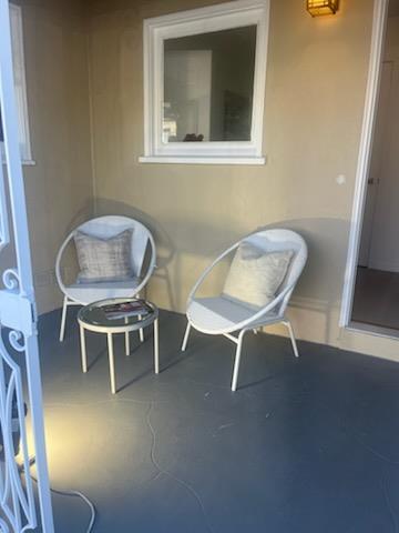 Detail Gallery Image 2 of 14 For 151 Sweeny St, San Francisco,  CA 94134 - 3 Beds | 1 Baths