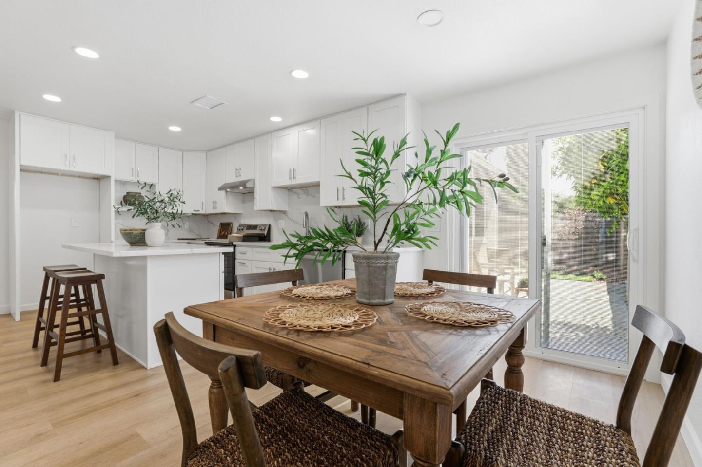 Detail Gallery Image 19 of 40 For 232 Loupe Ct, Gilroy,  CA 95020 - 3 Beds | 1 Baths