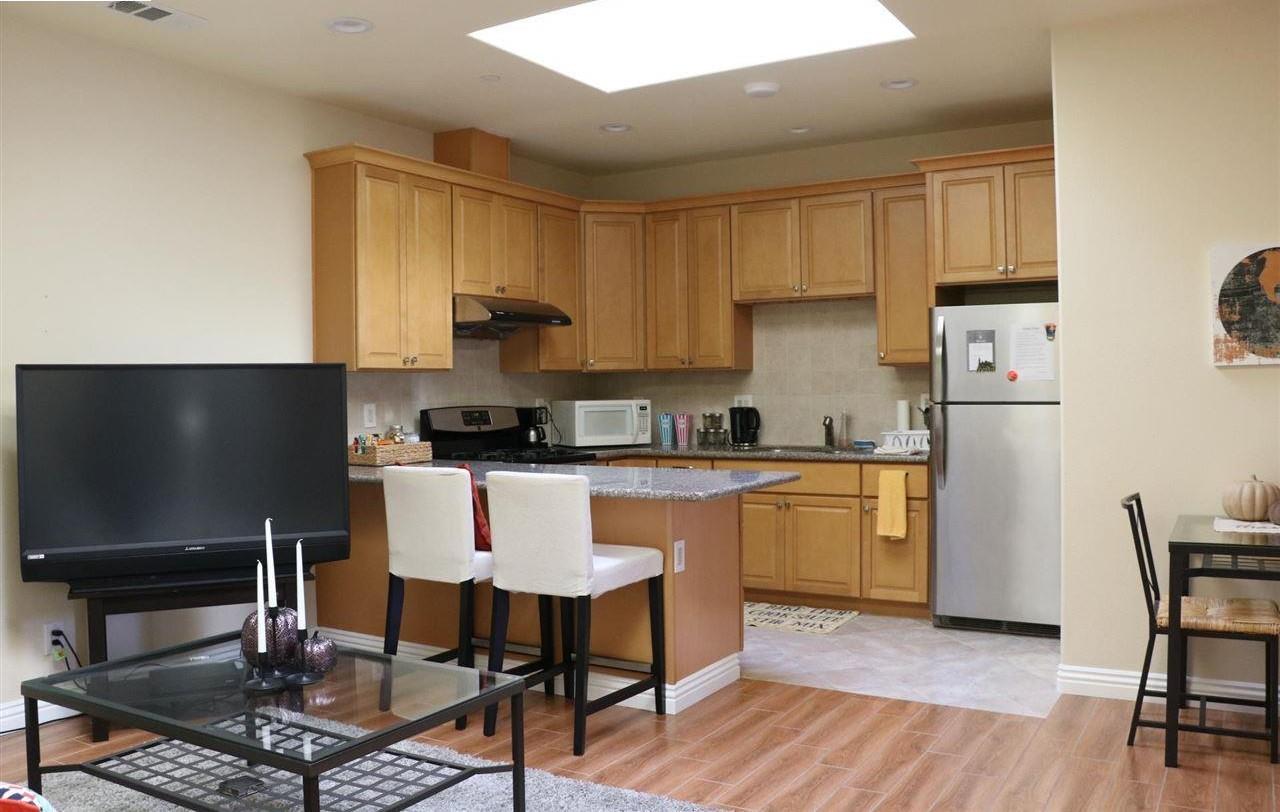 Detail Gallery Image 12 of 20 For 1616 International Blvd, Oakland,  CA 94606 - – Beds | – Baths