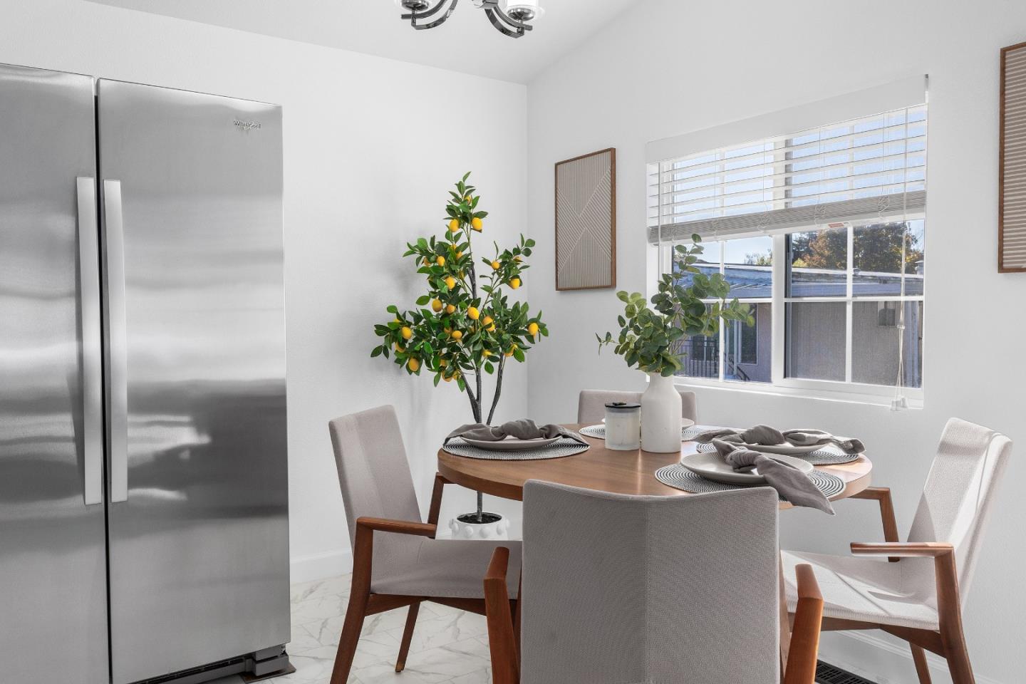 Detail Gallery Image 15 of 32 For 3710 Gross Rd #17,  Santa Cruz,  CA 95062 - 3 Beds | 2 Baths