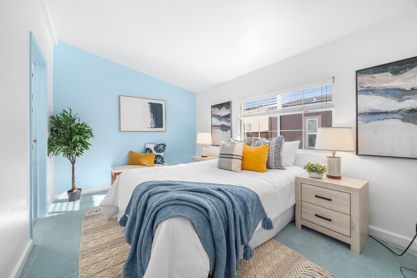 Detail Gallery Image 16 of 32 For 3710 Gross Rd #17,  Santa Cruz,  CA 95062 - 3 Beds | 2 Baths