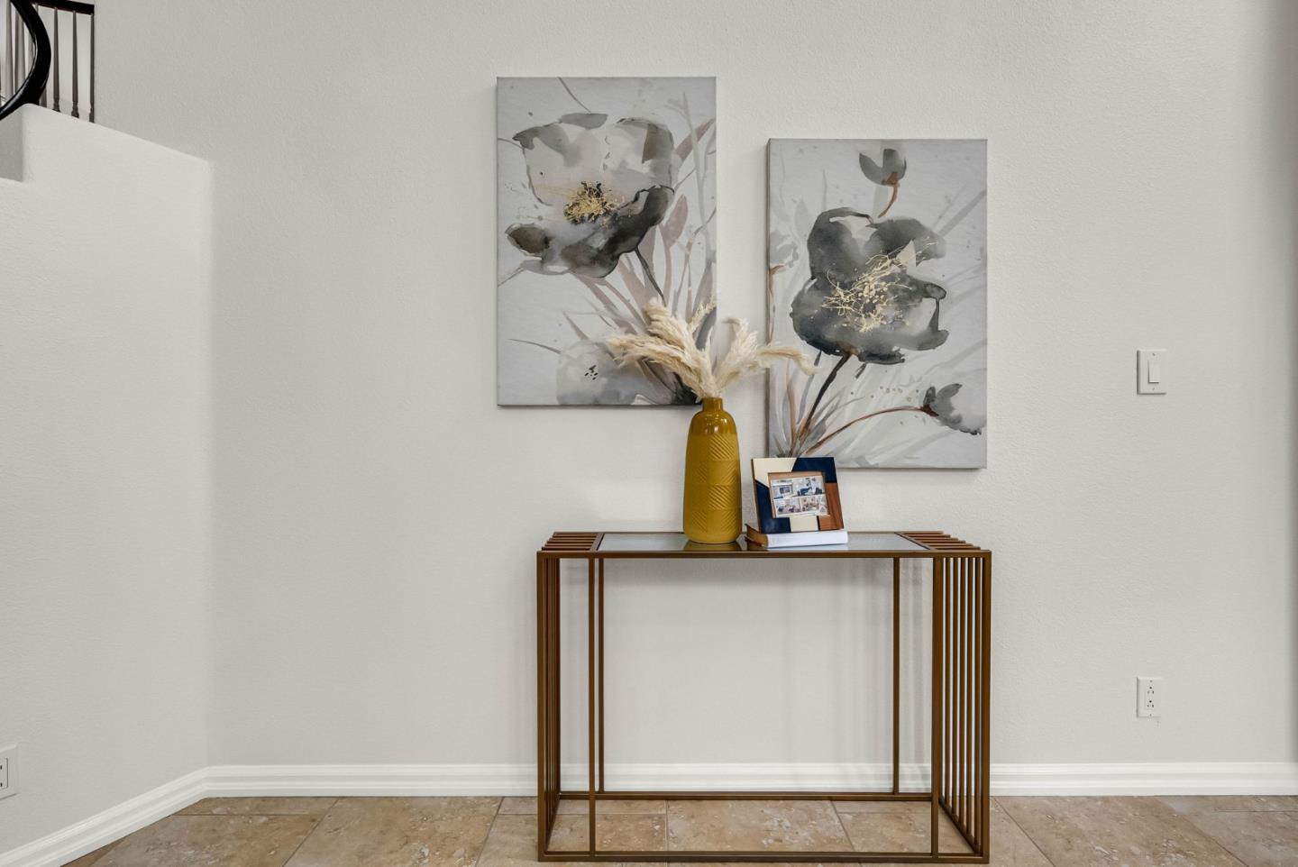 Detail Gallery Image 12 of 66 For 221 Victory Cir, San Ramon,  CA 94582 - 4 Beds | 2/1 Baths