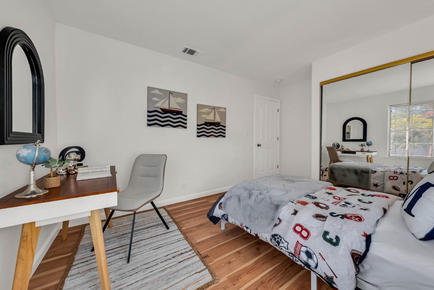 Detail Gallery Image 39 of 66 For 221 Victory Cir, San Ramon,  CA 94582 - 4 Beds | 2/1 Baths