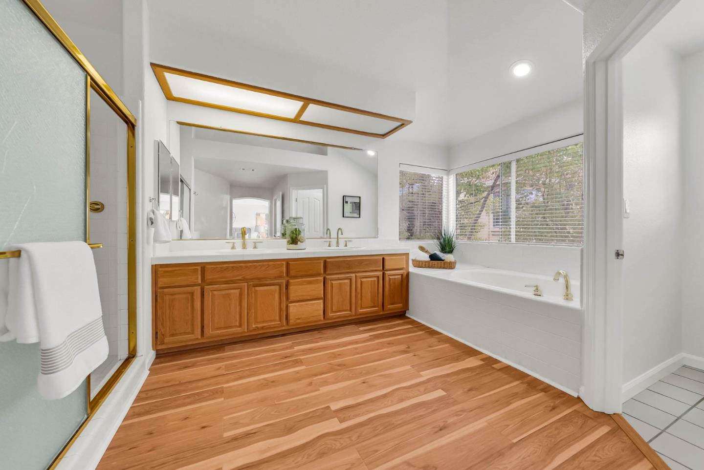 Detail Gallery Image 47 of 66 For 221 Victory Cir, San Ramon,  CA 94582 - 4 Beds | 2/1 Baths