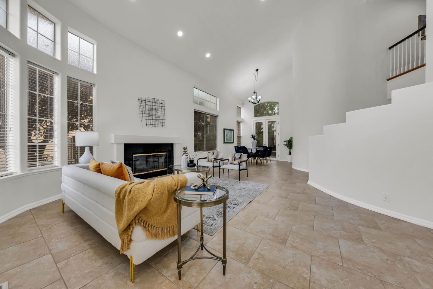 Detail Gallery Image 6 of 66 For 221 Victory Cir, San Ramon,  CA 94582 - 4 Beds | 2/1 Baths