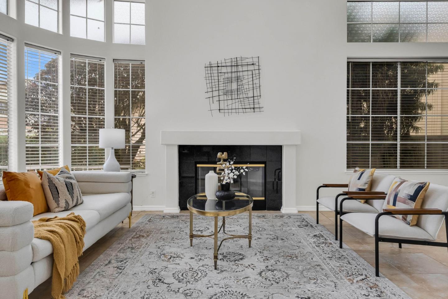 Detail Gallery Image 9 of 66 For 221 Victory Cir, San Ramon,  CA 94582 - 4 Beds | 2/1 Baths