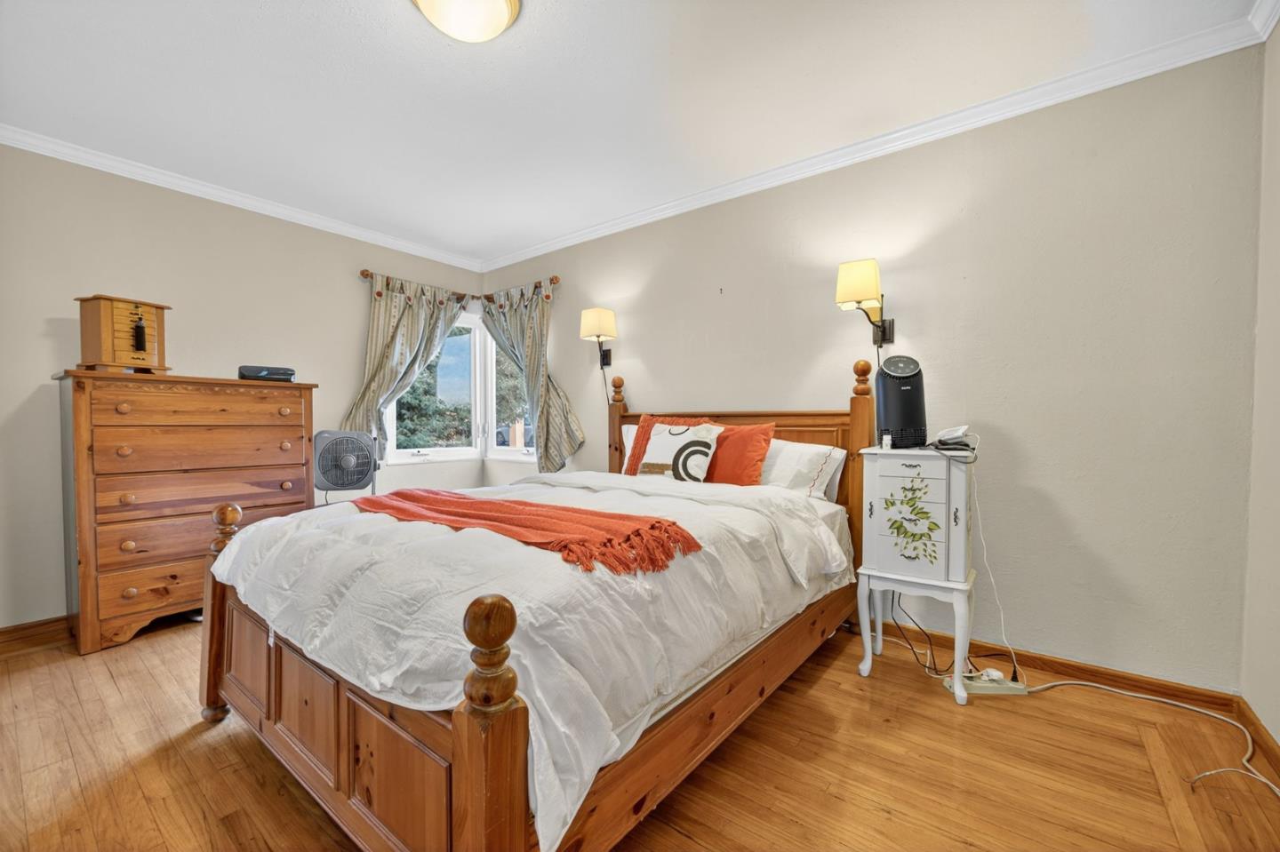 Detail Gallery Image 19 of 42 For 24546 Marie Dr, Hayward,  CA 94542 - 2 Beds | 1 Baths