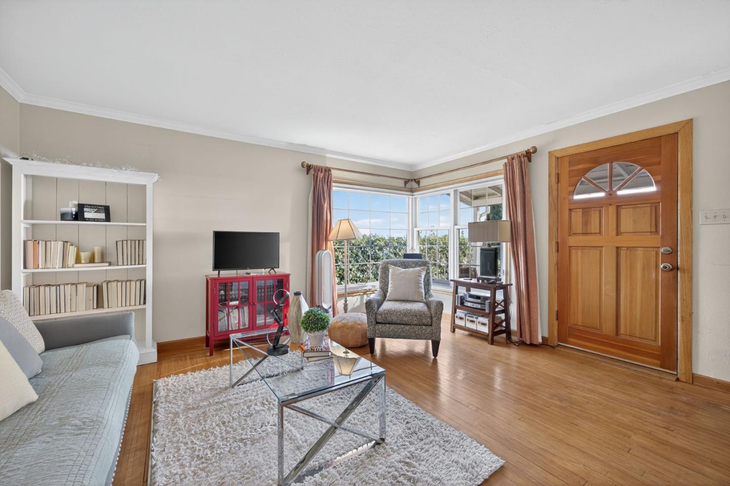 Detail Gallery Image 7 of 42 For 24546 Marie Dr, Hayward,  CA 94542 - 2 Beds | 1 Baths