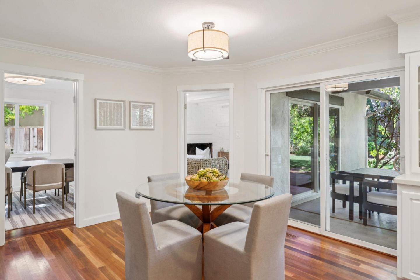 Detail Gallery Image 16 of 81 For 1523 Ashcroft Way, Sunnyvale,  CA 94087 - 6 Beds | 4/1 Baths