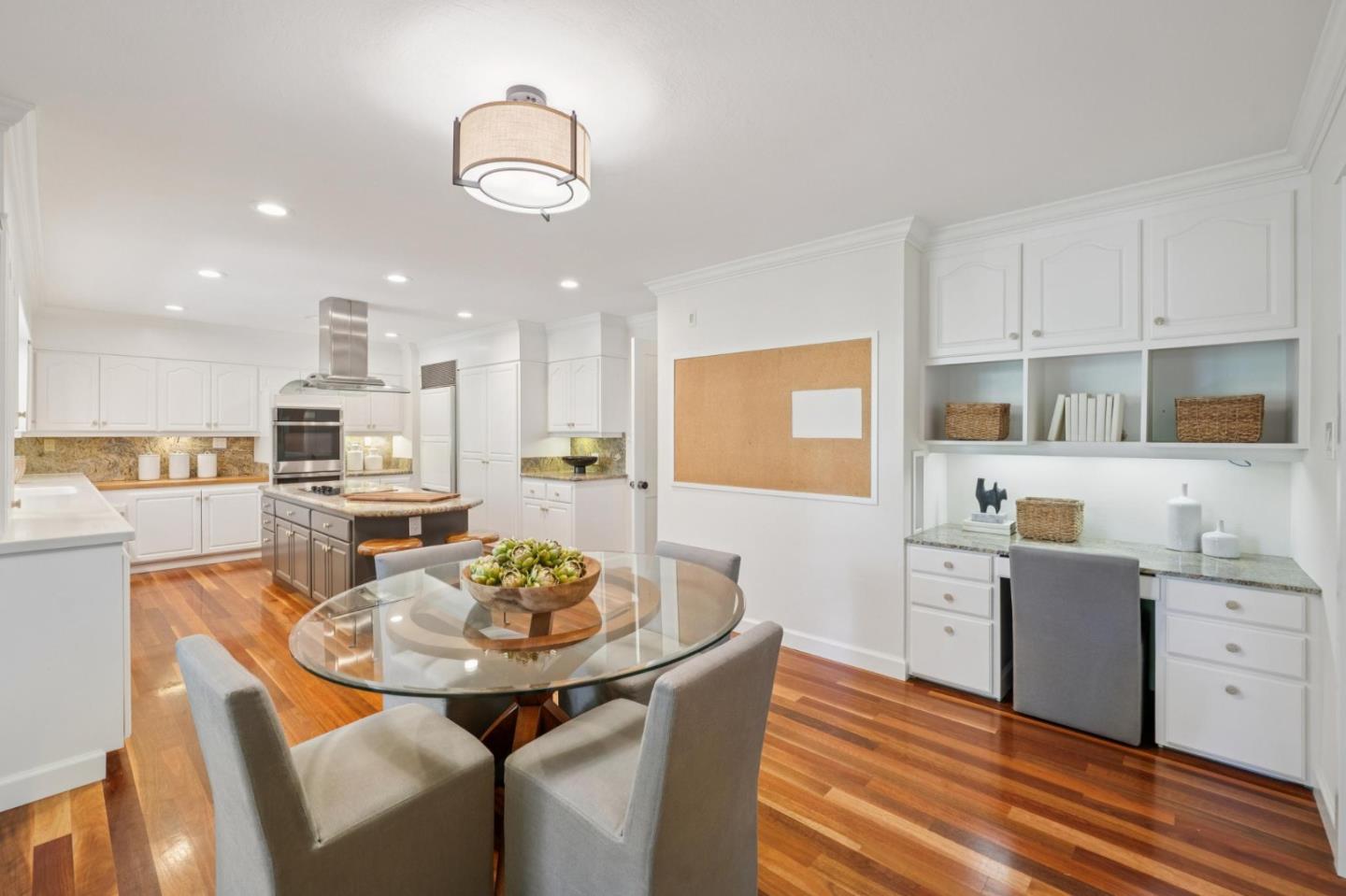 Detail Gallery Image 17 of 81 For 1523 Ashcroft Way, Sunnyvale,  CA 94087 - 6 Beds | 4/1 Baths