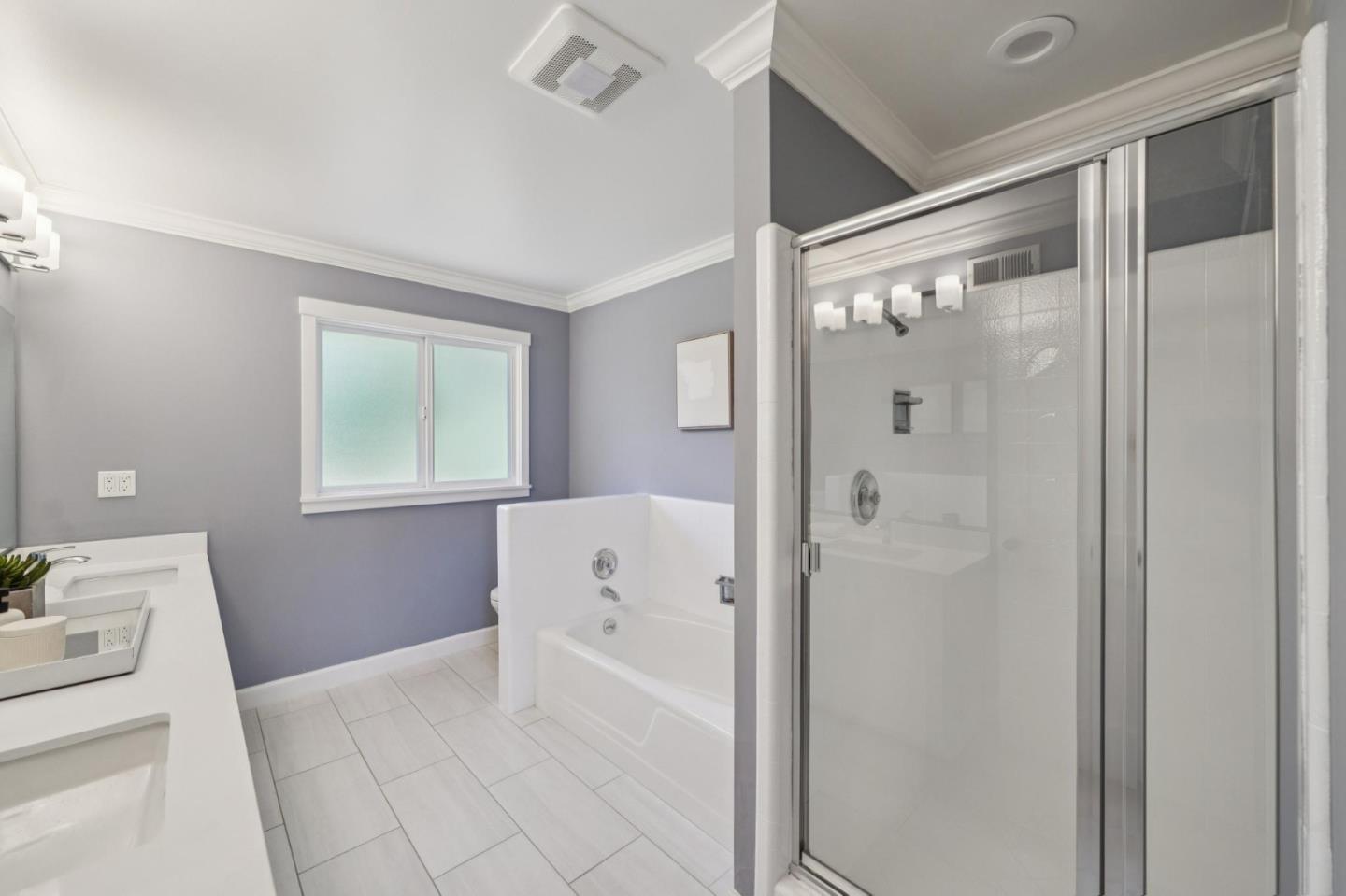 Detail Gallery Image 47 of 81 For 1523 Ashcroft Way, Sunnyvale,  CA 94087 - 6 Beds | 4/1 Baths