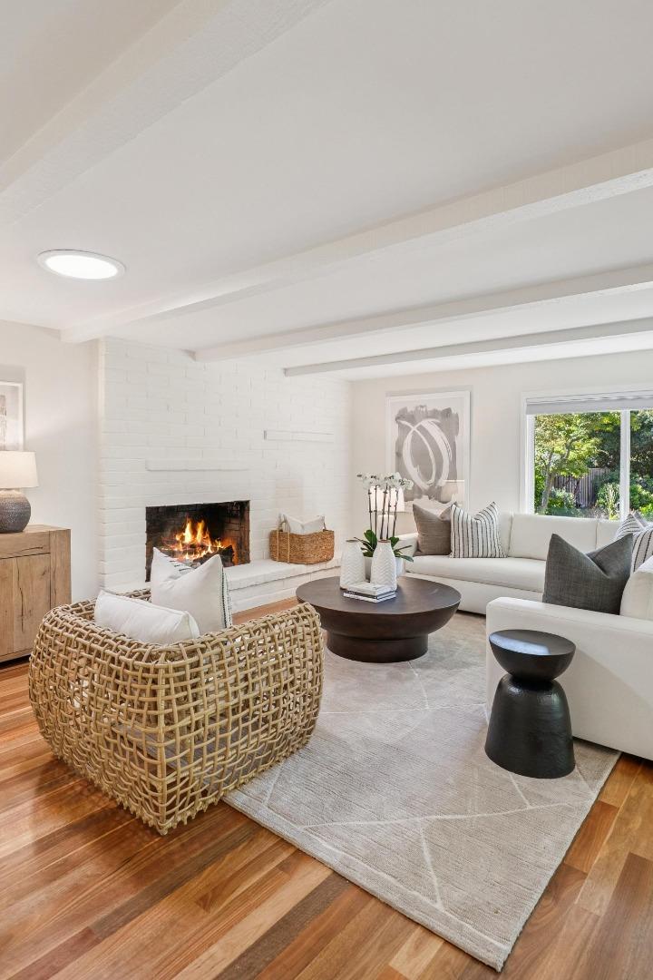 Detail Gallery Image 5 of 81 For 1523 Ashcroft Way, Sunnyvale,  CA 94087 - 6 Beds | 4/1 Baths