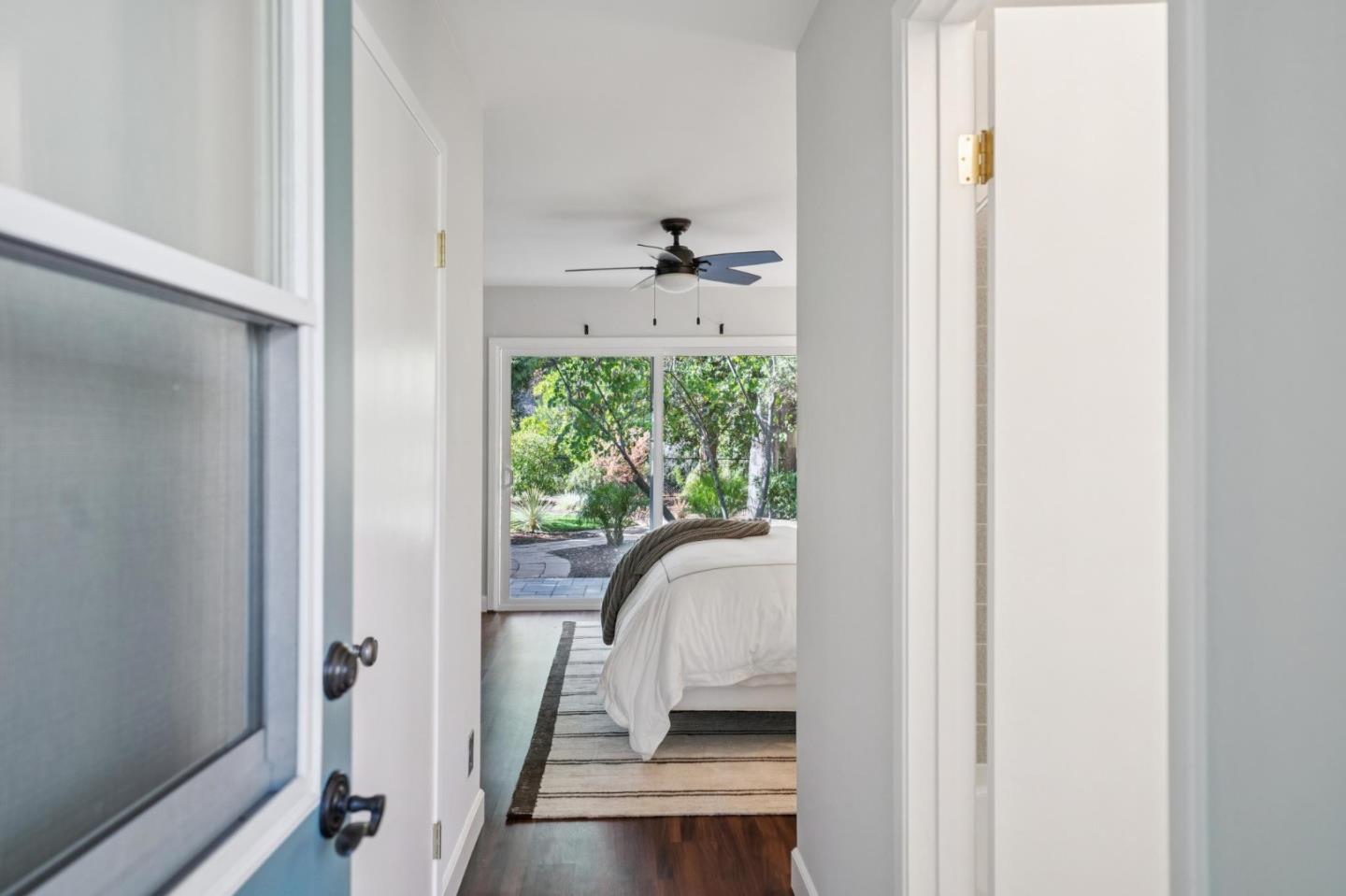 Detail Gallery Image 50 of 81 For 1523 Ashcroft Way, Sunnyvale,  CA 94087 - 6 Beds | 4/1 Baths