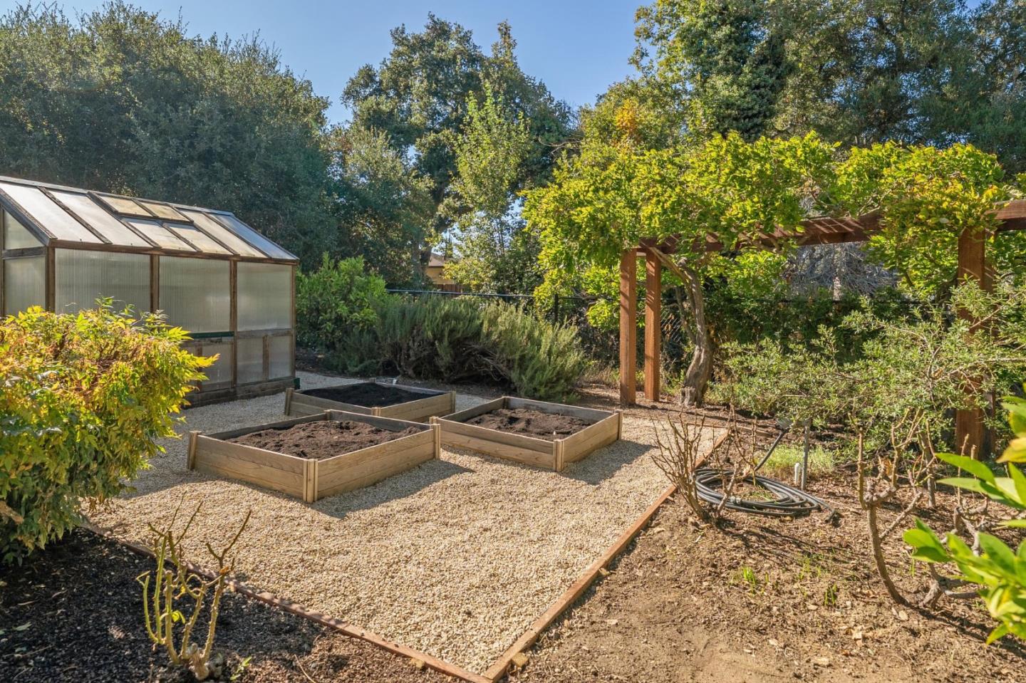 Detail Gallery Image 66 of 81 For 1523 Ashcroft Way, Sunnyvale,  CA 94087 - 6 Beds | 4/1 Baths