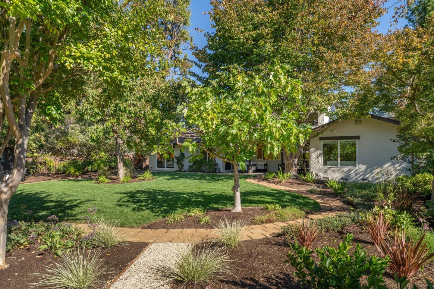 Detail Gallery Image 69 of 81 For 1523 Ashcroft Way, Sunnyvale,  CA 94087 - 6 Beds | 4/1 Baths