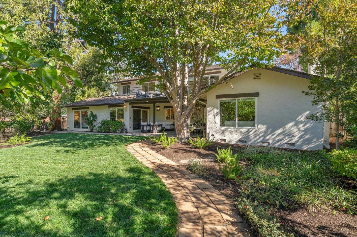 Detail Gallery Image 70 of 81 For 1523 Ashcroft Way, Sunnyvale,  CA 94087 - 6 Beds | 4/1 Baths