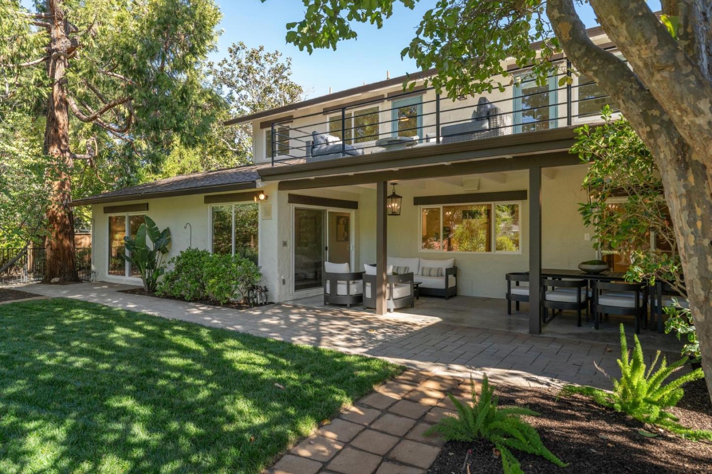 Detail Gallery Image 73 of 81 For 1523 Ashcroft Way, Sunnyvale,  CA 94087 - 6 Beds | 4/1 Baths