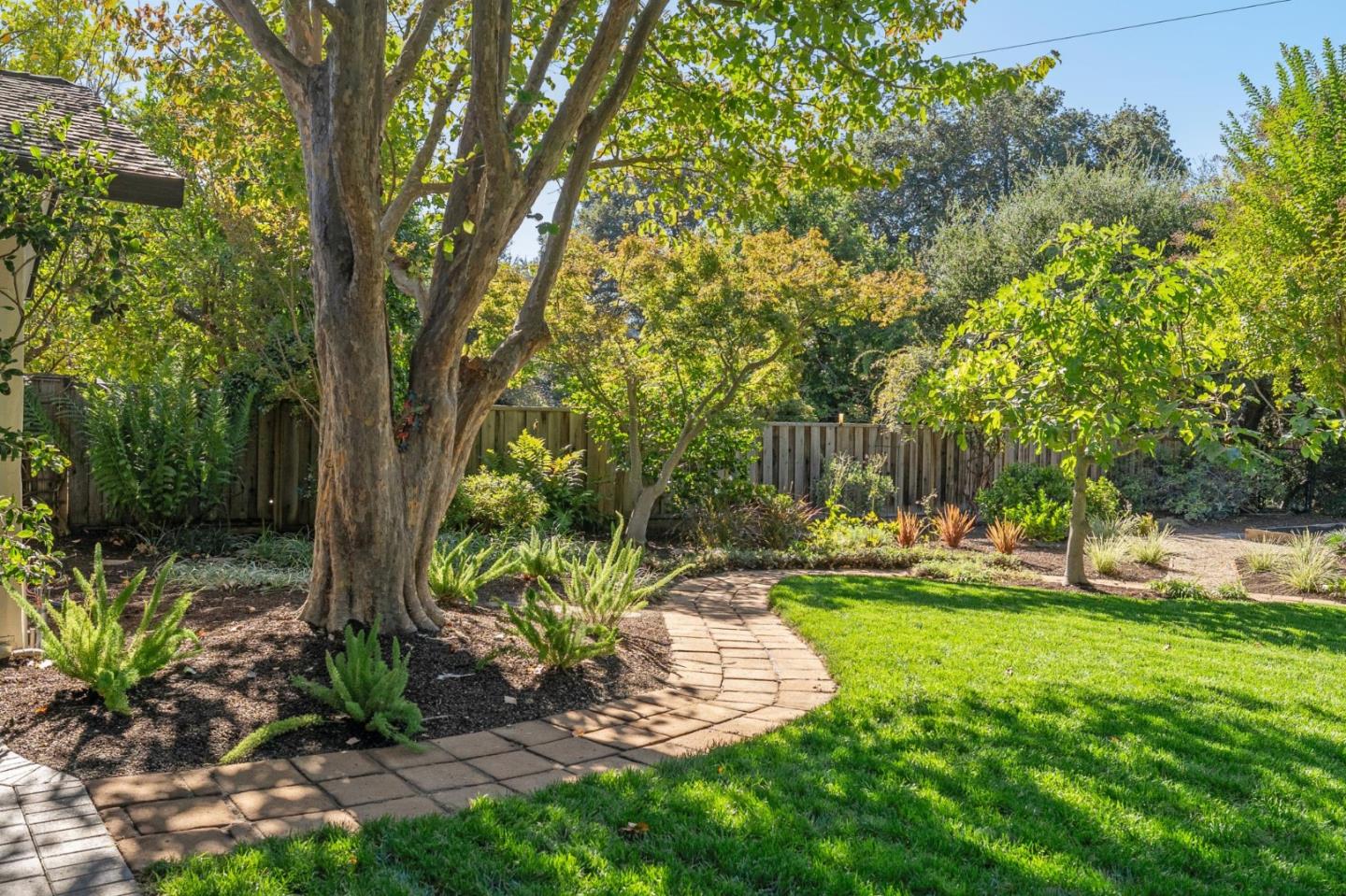 Detail Gallery Image 75 of 81 For 1523 Ashcroft Way, Sunnyvale,  CA 94087 - 6 Beds | 4/1 Baths