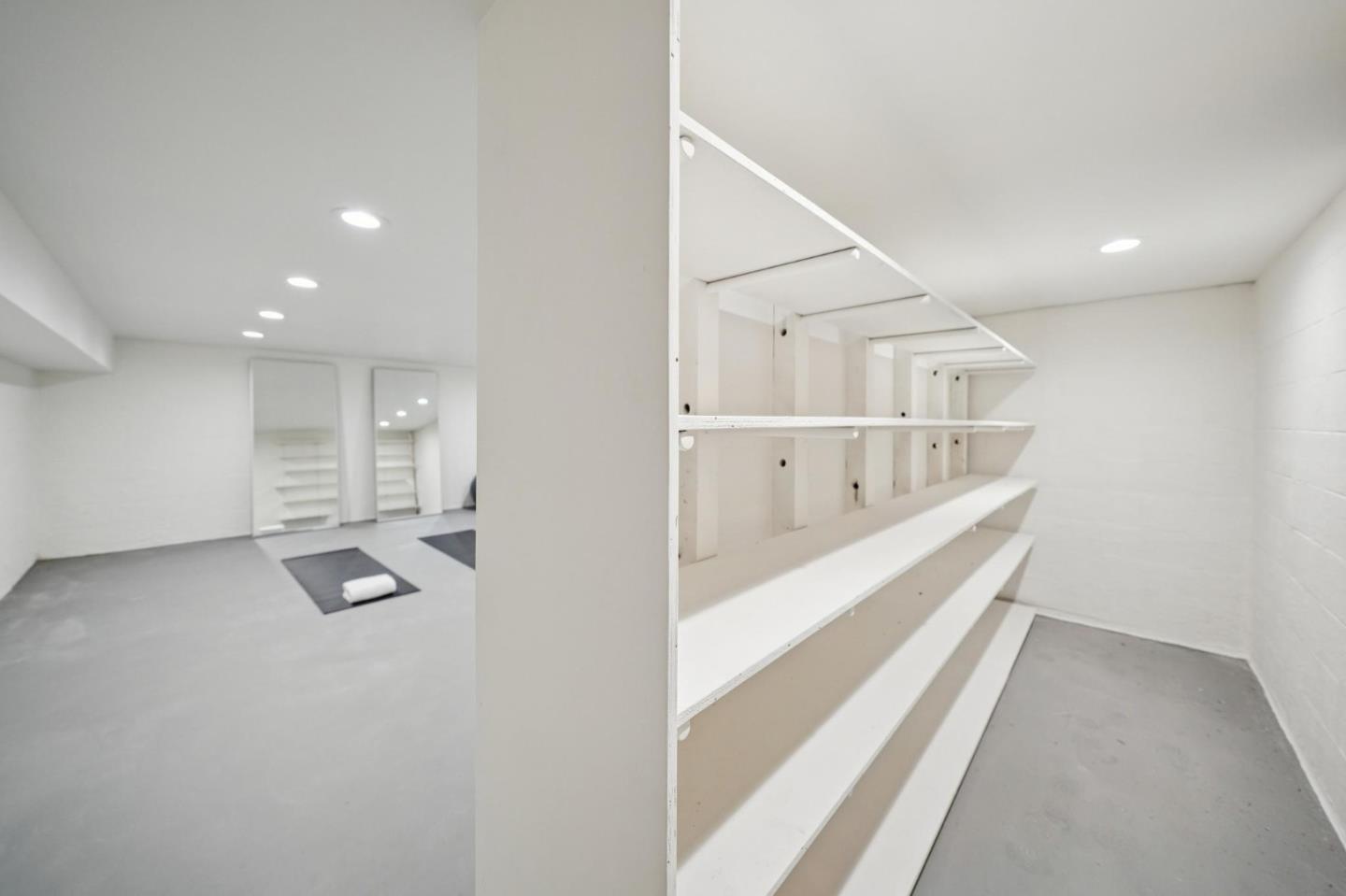 Detail Gallery Image 79 of 81 For 1523 Ashcroft Way, Sunnyvale,  CA 94087 - 6 Beds | 4/1 Baths