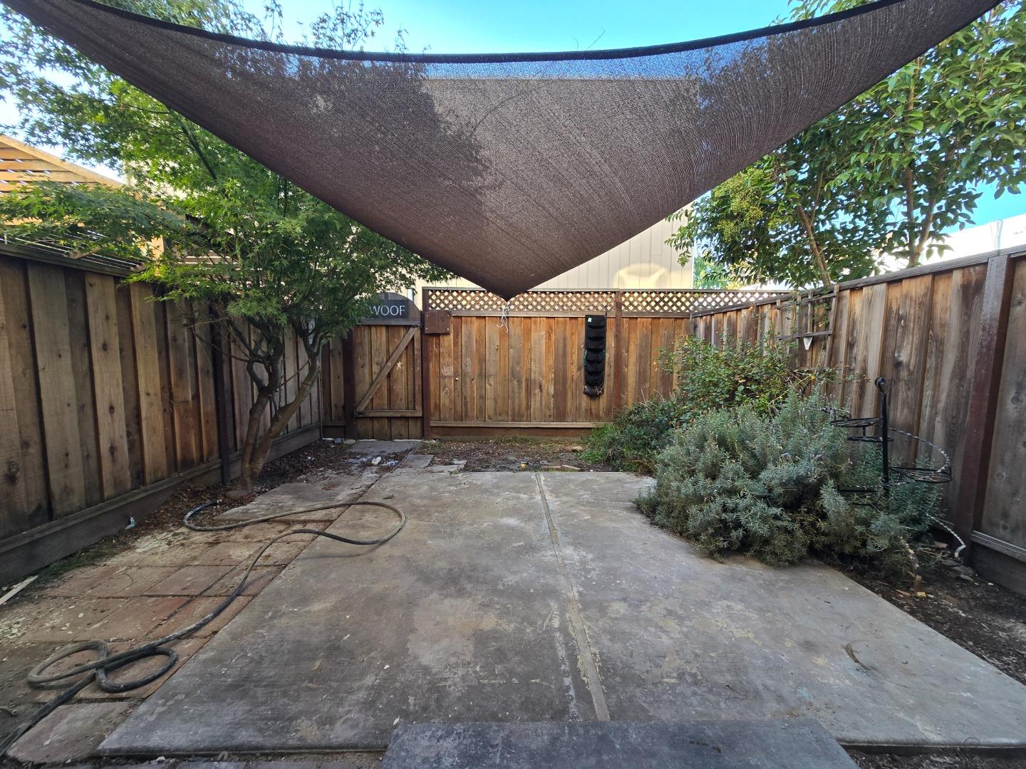 Detail Gallery Image 10 of 35 For 840 Quince Ave #27,  Santa Clara,  CA 95051 - 2 Beds | 1/1 Baths