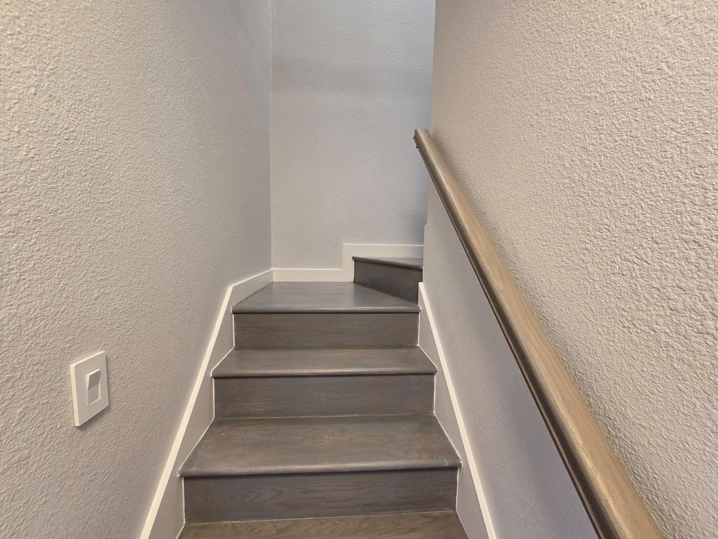 Detail Gallery Image 11 of 35 For 840 Quince Ave #27,  Santa Clara,  CA 95051 - 2 Beds | 1/1 Baths