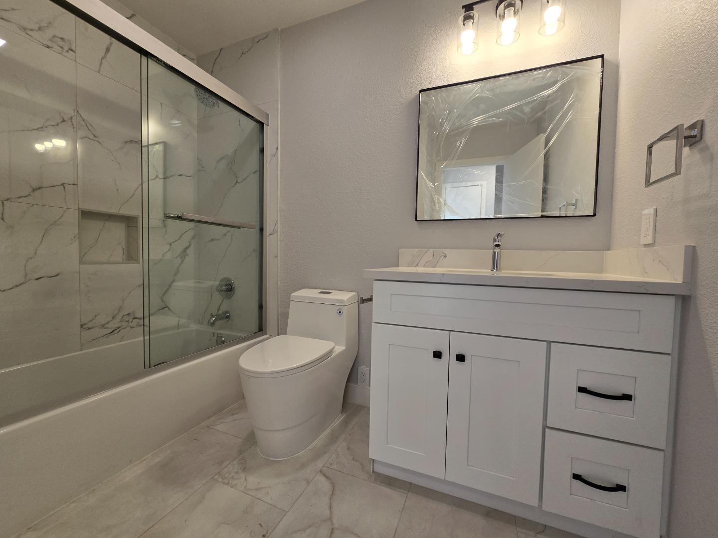Detail Gallery Image 15 of 35 For 840 Quince Ave #27,  Santa Clara,  CA 95051 - 2 Beds | 1/1 Baths