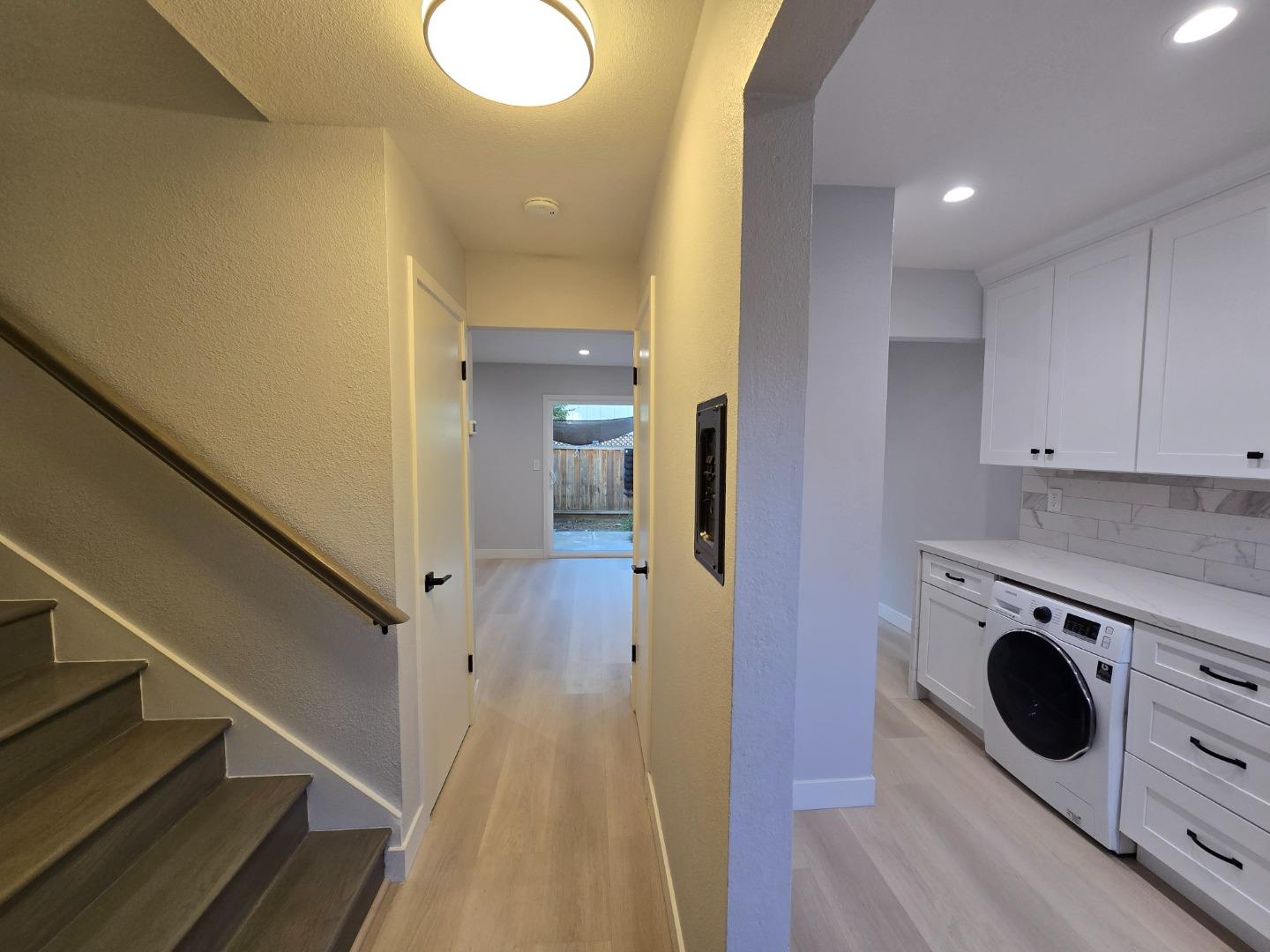 Detail Gallery Image 6 of 35 For 840 Quince Ave #27,  Santa Clara,  CA 95051 - 2 Beds | 1/1 Baths