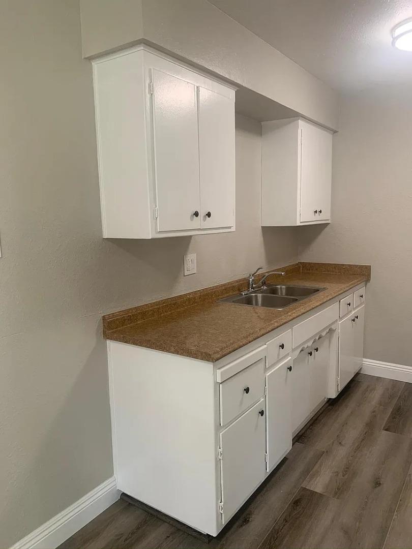 Detail Gallery Image 16 of 20 For 717 Lampasas Ave, Sacramento,  CA 95815 - – Beds | – Baths