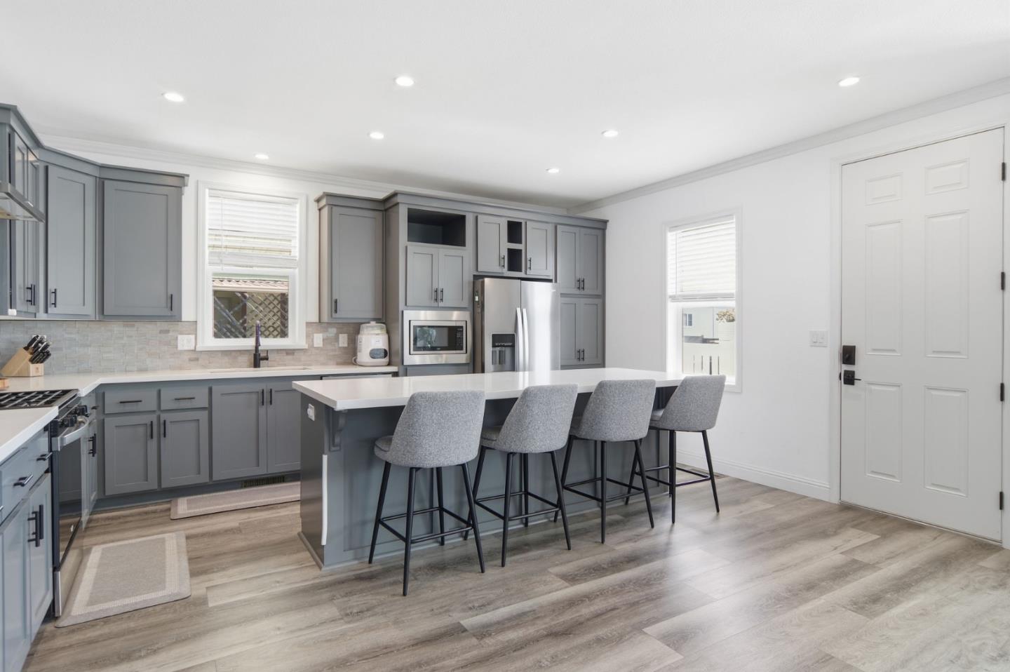 Detail Gallery Image 10 of 25 For 1842 Quimby Rd #1842,  San Jose,  CA 95122 - 3 Beds | 2 Baths