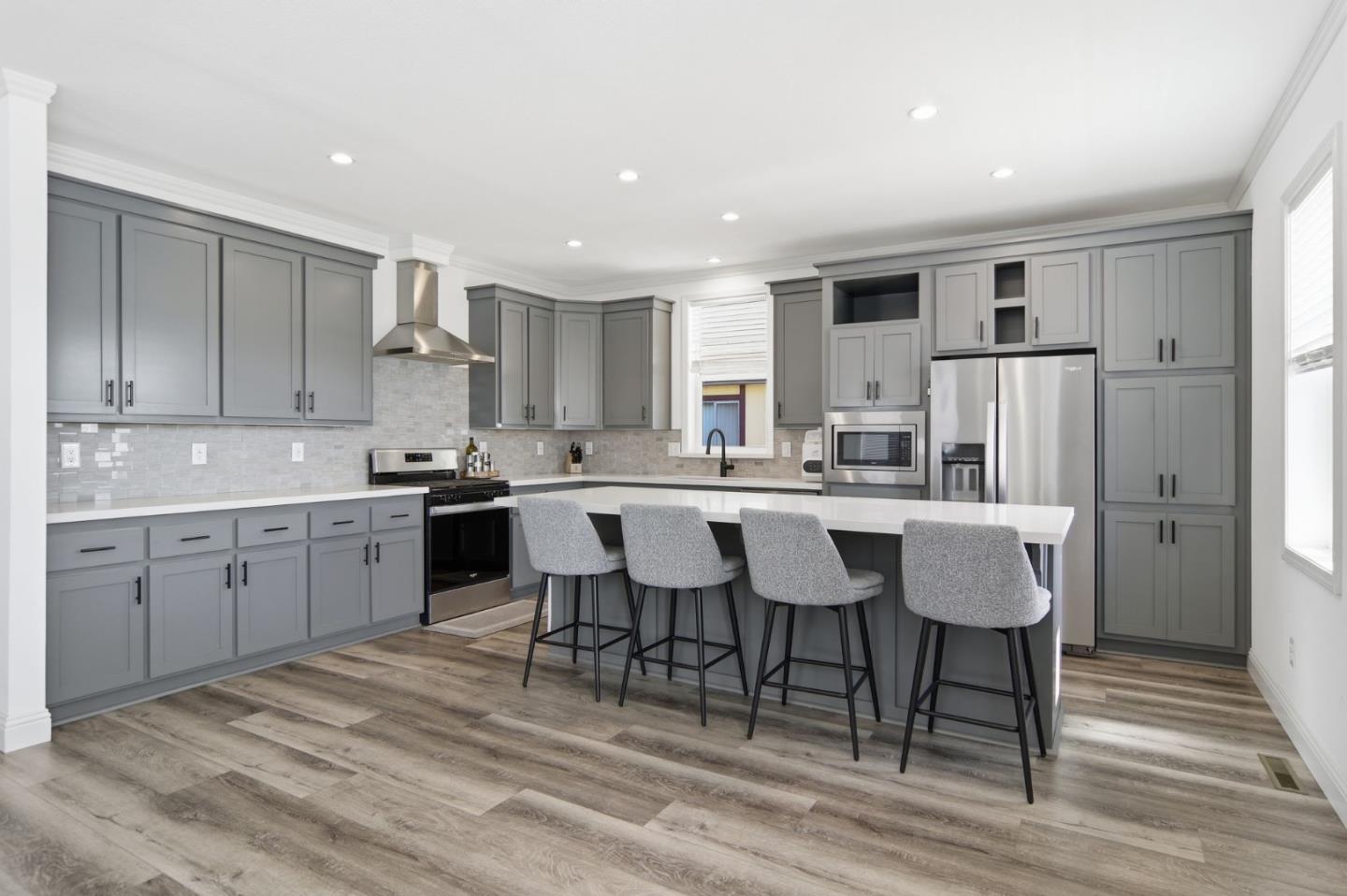 Detail Gallery Image 9 of 25 For 1842 Quimby Rd #1842,  San Jose,  CA 95122 - 3 Beds | 2 Baths