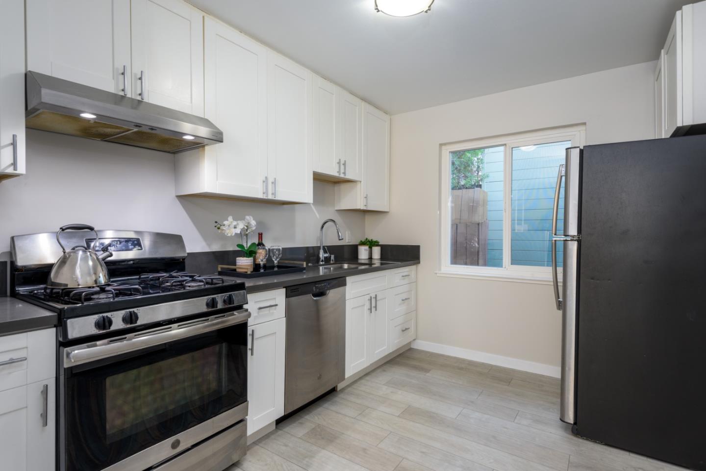 Detail Gallery Image 24 of 30 For 573 Miller Ave, South San Francisco,  CA 94080 - – Beds | – Baths