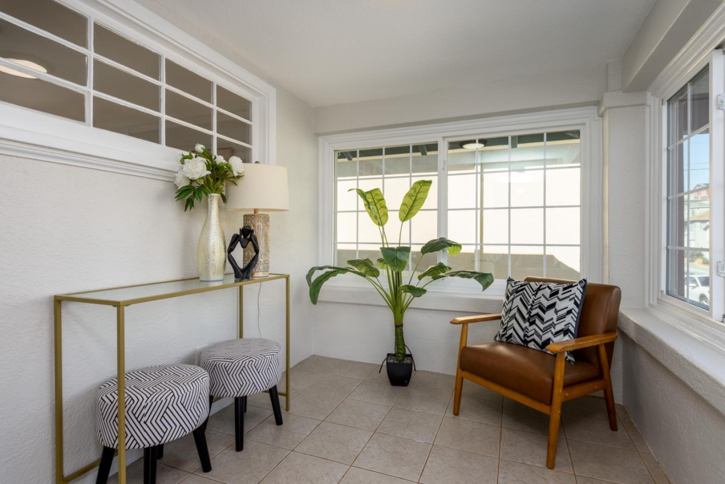 Detail Gallery Image 3 of 30 For 573 Miller Ave, South San Francisco,  CA 94080 - – Beds | – Baths