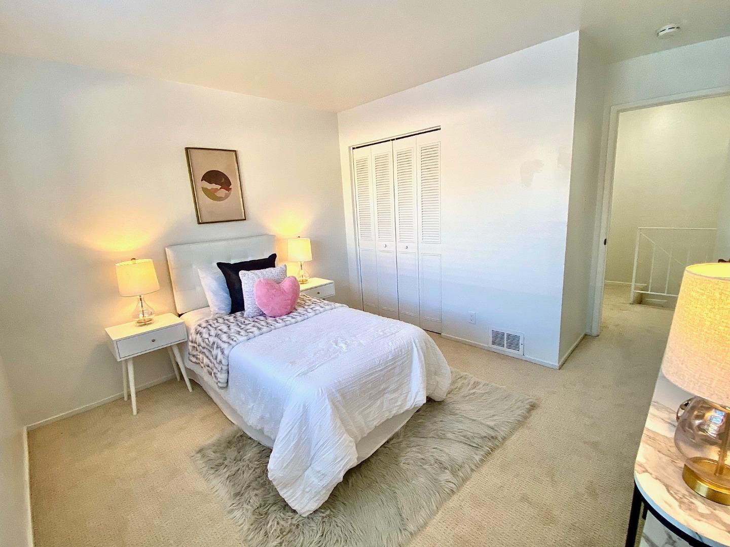 Detail Gallery Image 12 of 19 For 1322 Shawn Dr #3,  San Jose,  CA 95118 - 2 Beds | 1 Baths