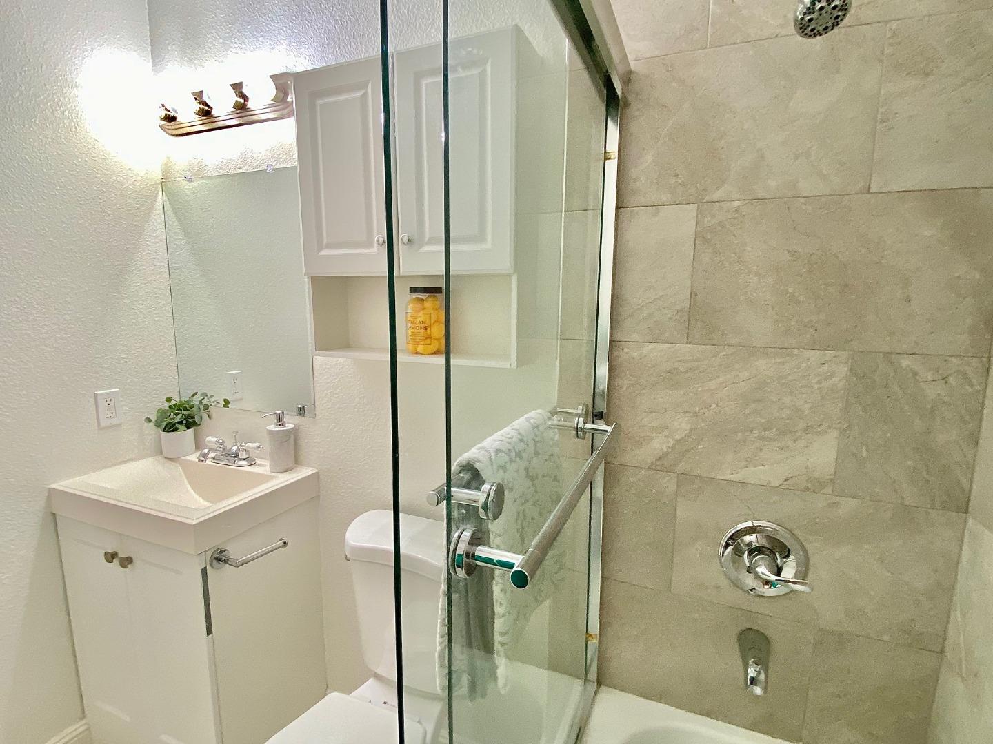 Detail Gallery Image 15 of 19 For 1322 Shawn Dr #3,  San Jose,  CA 95118 - 2 Beds | 1 Baths