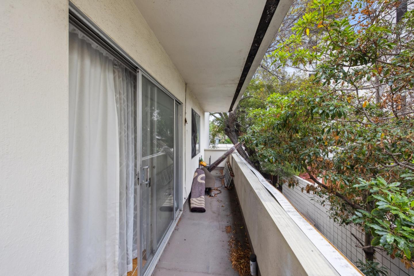 Detail Gallery Image 24 of 28 For 121 Lorton Ave, Burlingame,  CA 94010 - – Beds | – Baths