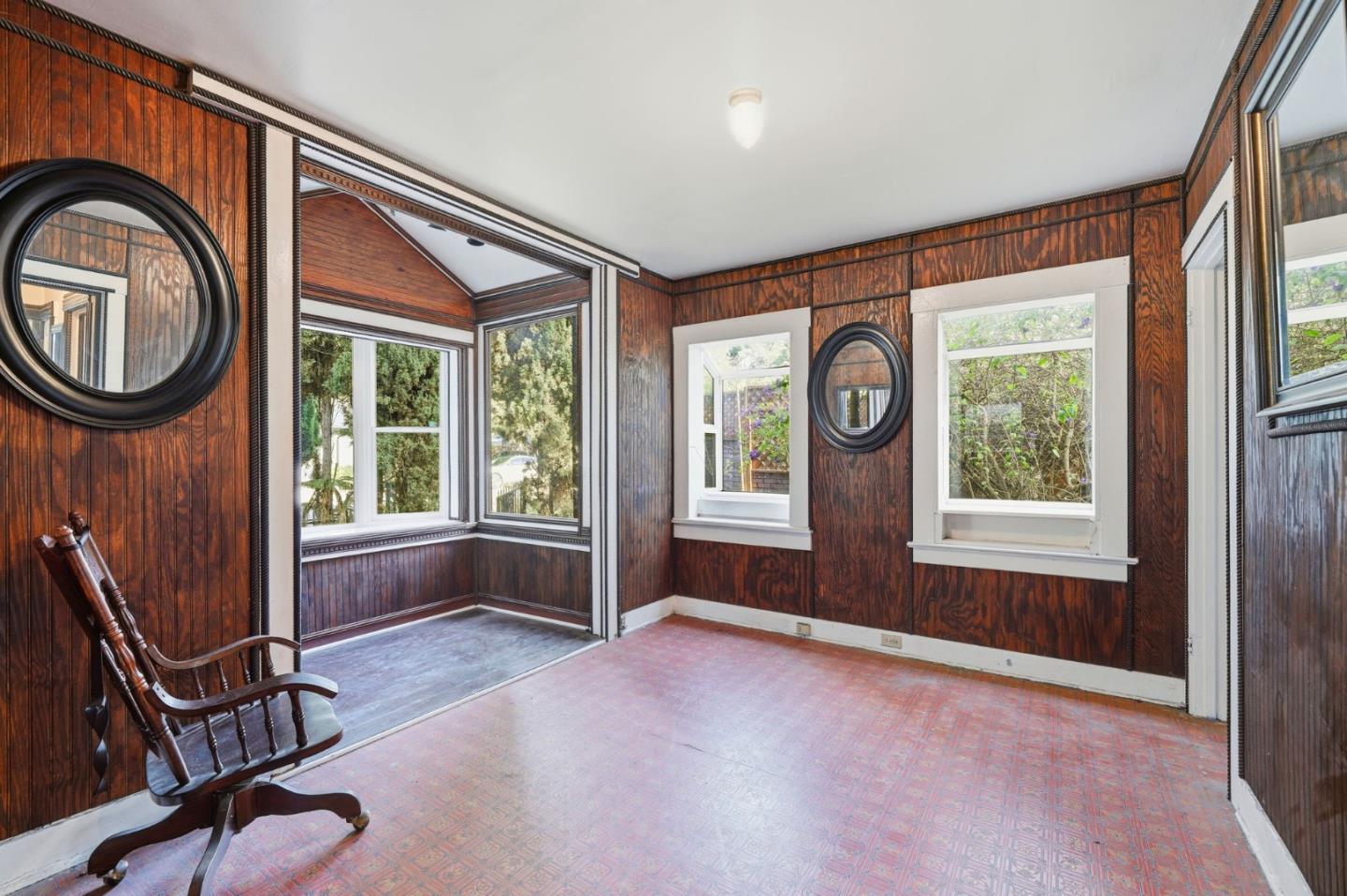 Detail Gallery Image 11 of 33 For 677 Elm St, San Jose,  CA 95126 - 2 Beds | 1/1 Baths