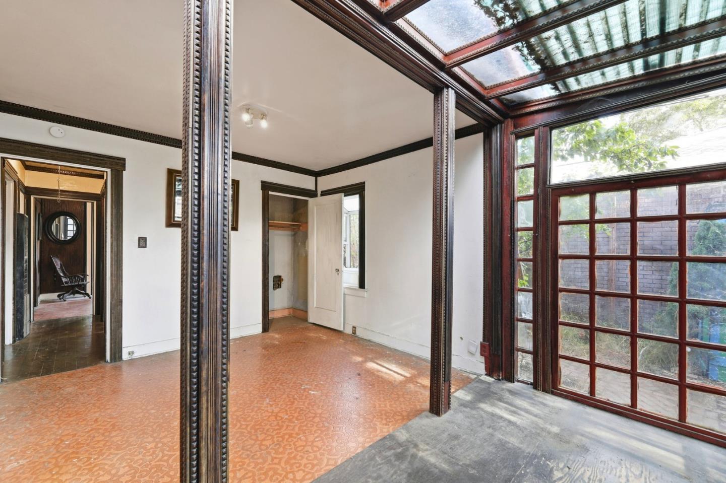 Detail Gallery Image 17 of 33 For 677 Elm St, San Jose,  CA 95126 - 2 Beds | 1/1 Baths