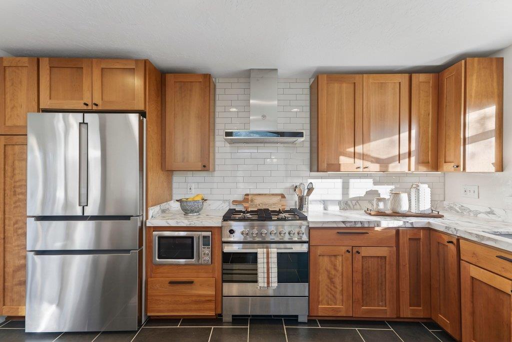 Detail Gallery Image 19 of 60 For 2203 Quail Hollow Rd, Ben Lomond,  CA 95005 - 3 Beds | 2/1 Baths