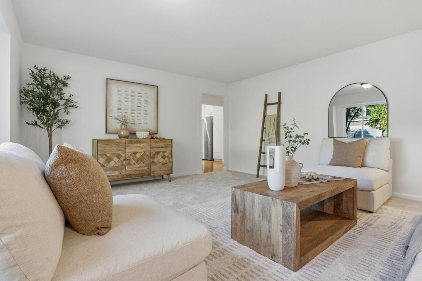 Detail Gallery Image 10 of 38 For 2119 Burr Ct, Santa Cruz,  CA 95062 - 3 Beds | 2 Baths