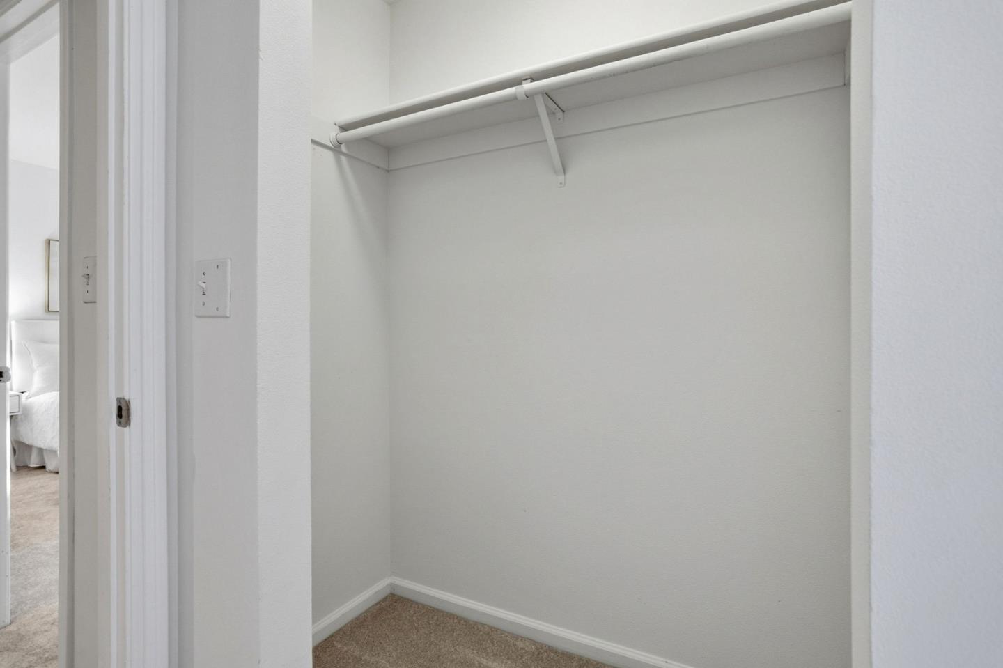 Detail Gallery Image 26 of 38 For 2119 Burr Ct, Santa Cruz,  CA 95062 - 3 Beds | 2 Baths